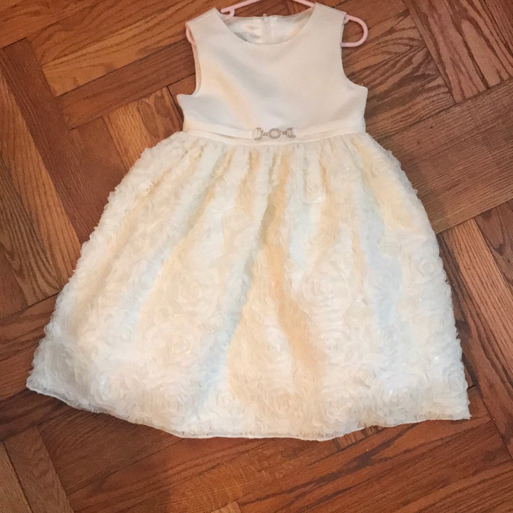 Flower girl dress.